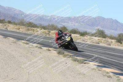 media/Dec-04-2025-Racers Edge (Thu) [[5ebc9f124d]]/3-B Group/3-Session 2 (Turn 7 Inside)/